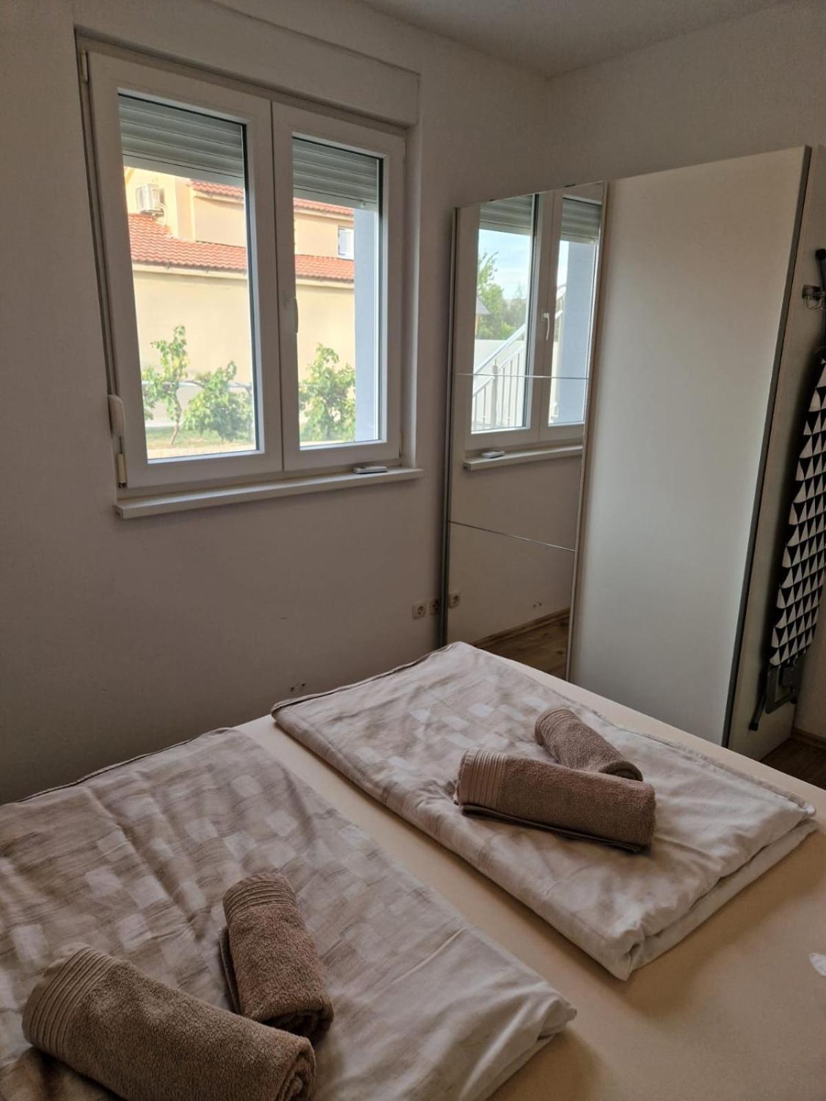 Luca Apartment *